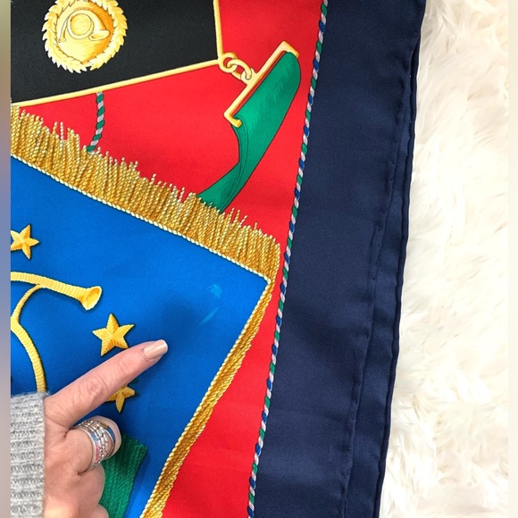 Daniel La Foret Designer Silk Scarf - Picture 15 of 16